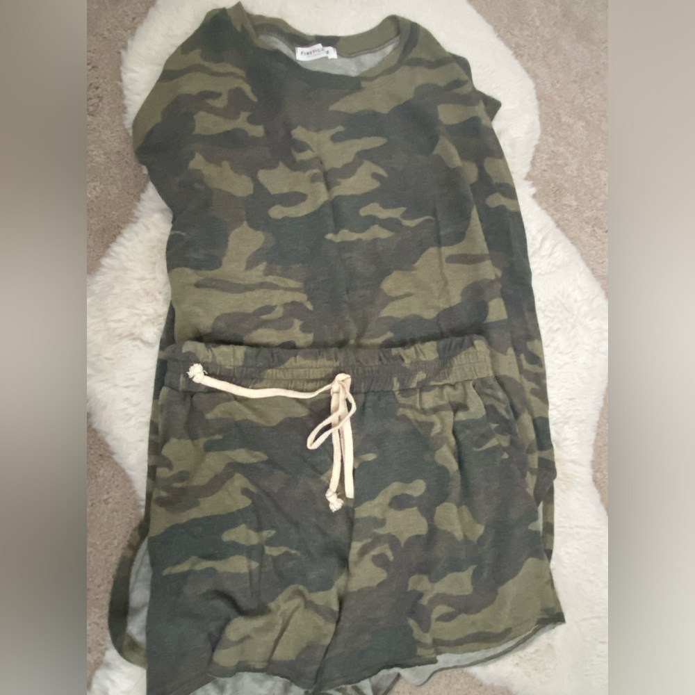 Vici shirt and short set